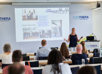 High-caliber continuing education program for therapists